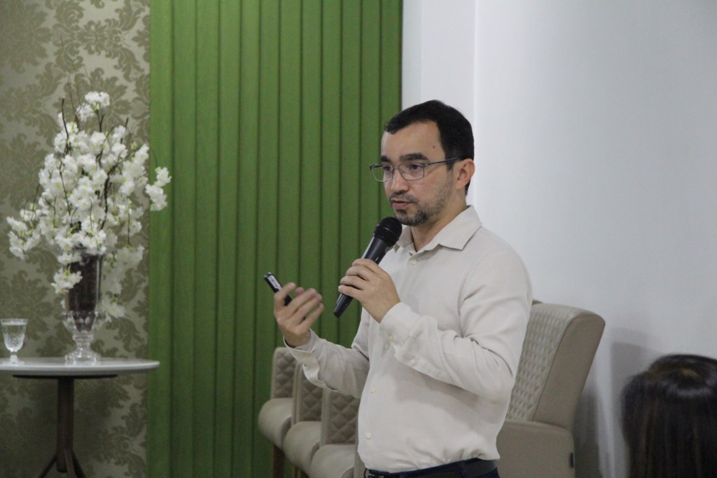 Palestra “Epidemias no Maranhão: da dengue ao influenza” no Hospital do Servidor Estadual&nbsp;(HSE/HSLZ)