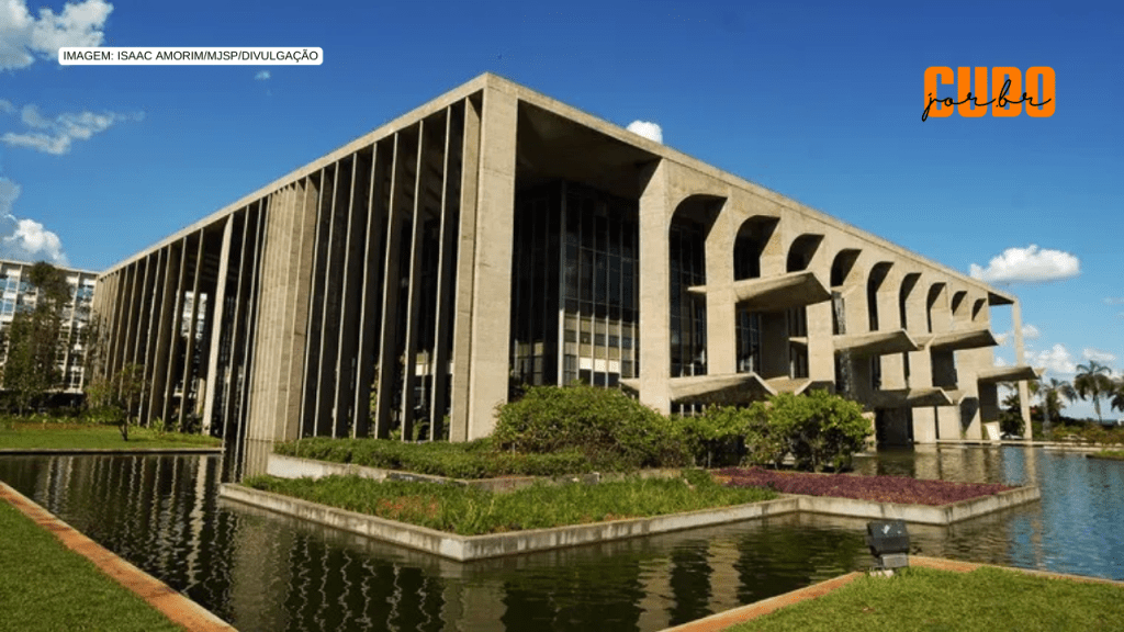 Explosão de pedidos de residência: Brasil atrai cada vez mais estrangeiros para trabalho e&nbsp;investimento