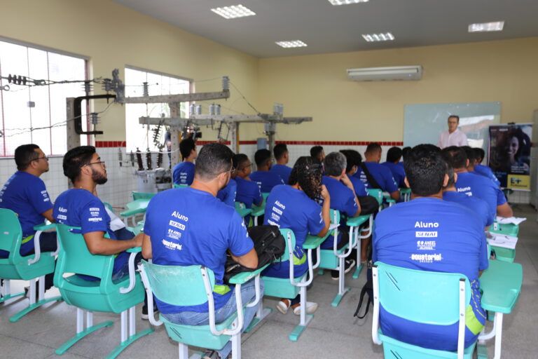 Últimos dias para se inscrever no programa Escola de Eletricistas nos municípios de Balsas e&nbsp;Bacabal