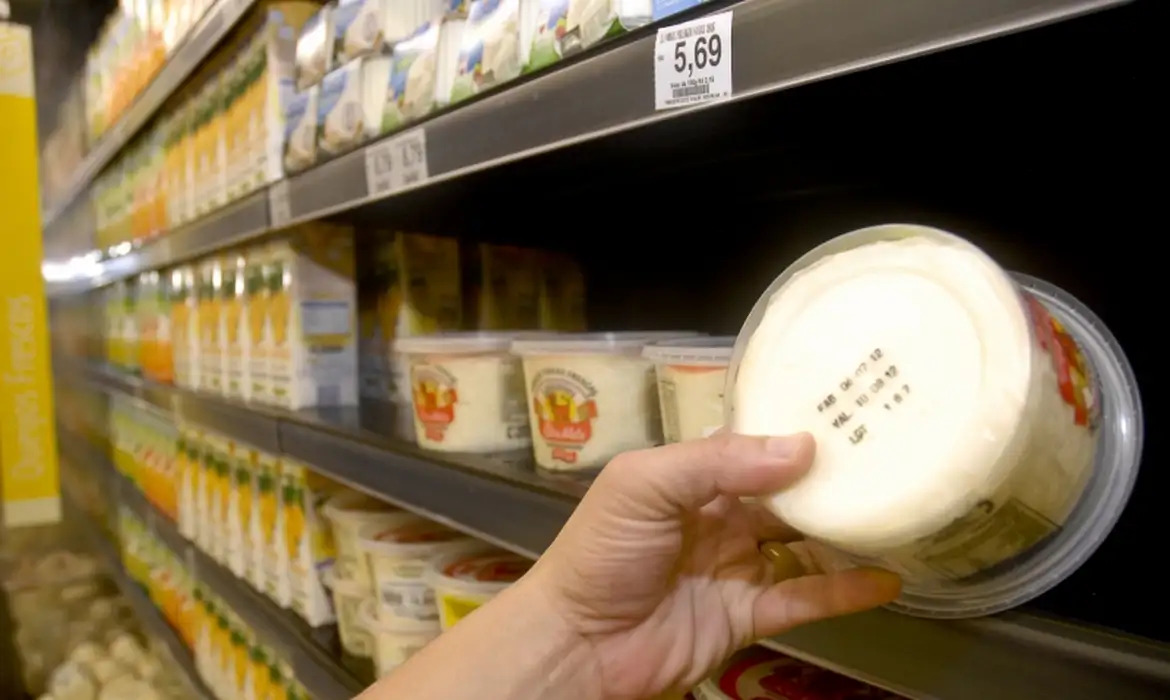 Maranhão tem 557 novos casos relacionados a produtos impróprios para consumo em 2024