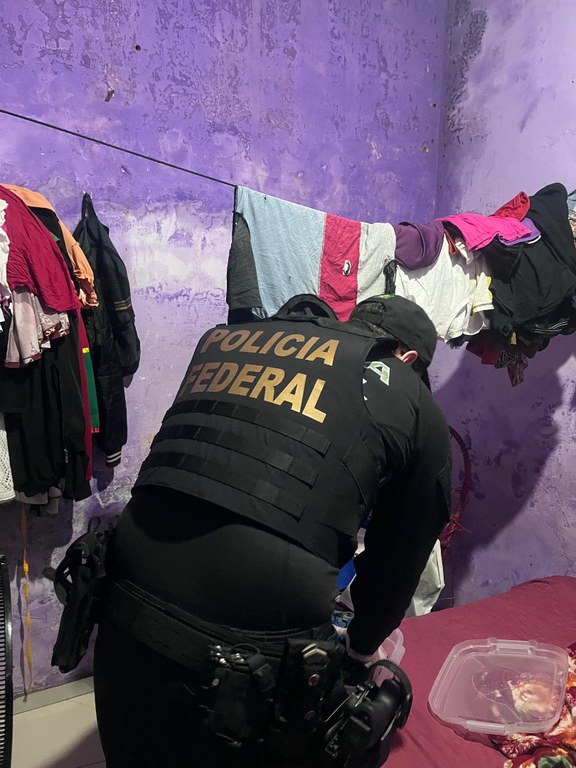 Polícia Federal cumpre mandado em São Luís por suspeita de crimes contra crianças e adolescentes