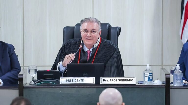 Conceição do Lago Açu recorre à Justiça contra bloqueio de recursos do FPM