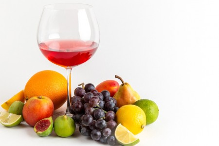 Consumo de frutas, café, chocolate e vinho reduz em até 23 vezes o risco de síndrome metabólica
