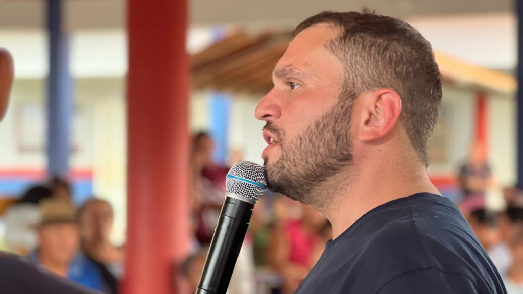 Prefeitura de Tuntum é alvo de denúncia por suposto direcionamento em licitação de R$ 5,9 milhões para&nbsp;playgrounds