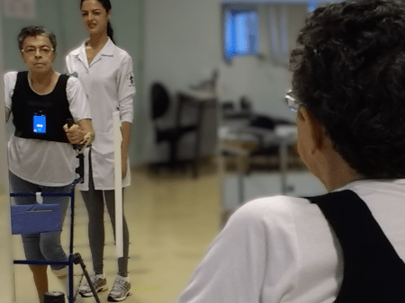 Aplicativo para celular auxilia na reabilitação de pessoas que sofreram&nbsp;AVC