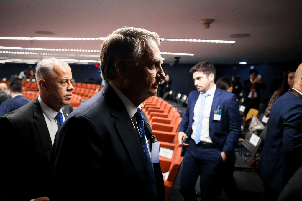 STF aceita denúncia e torna Bolsonaro réu por tentativa de golpe de&nbsp;Estado