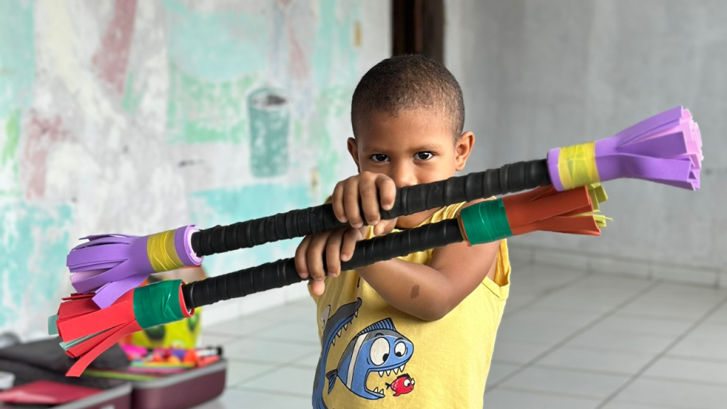 Espetáculo reúne crianças e adolescentes na magia do circo no Arthur&nbsp;Azevedo