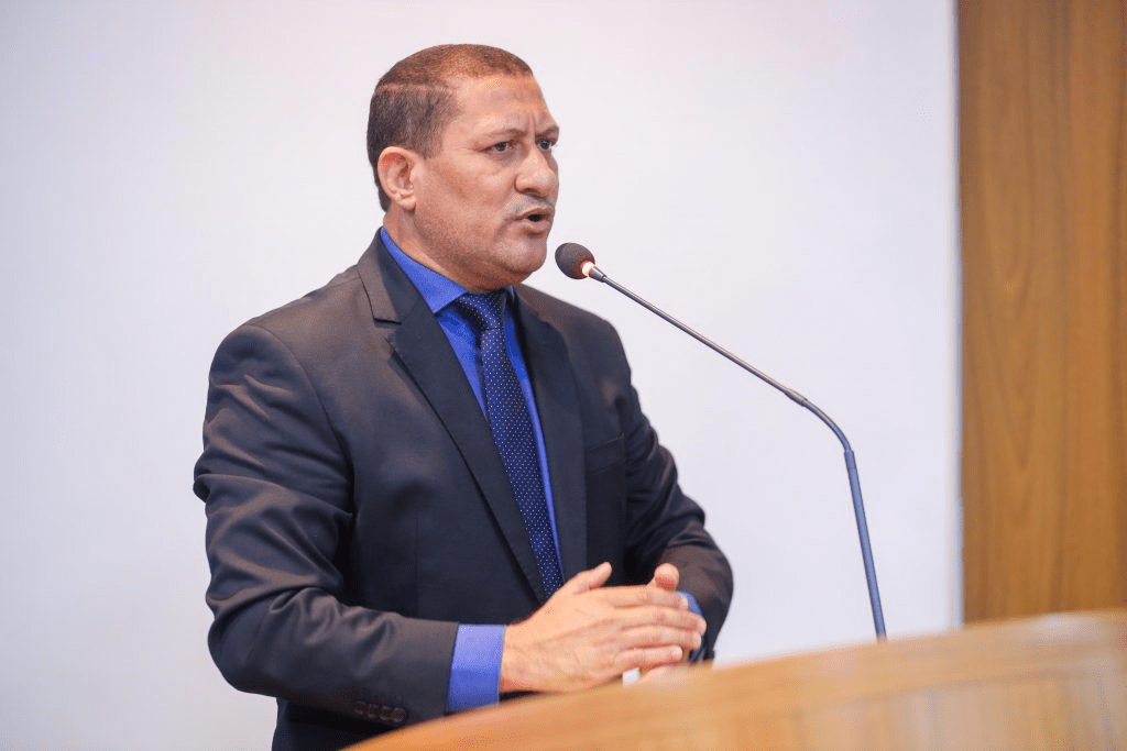 Projeto que exclui transgêneros de banheiros femininos é retrocesso disfarçado de&nbsp;proteção