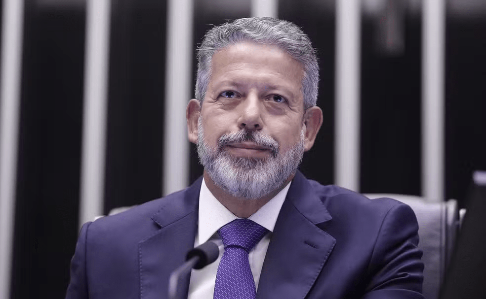 Fusão entre PP e União Brasil enfrenta crise antes mesmo de ser&nbsp;oficializada