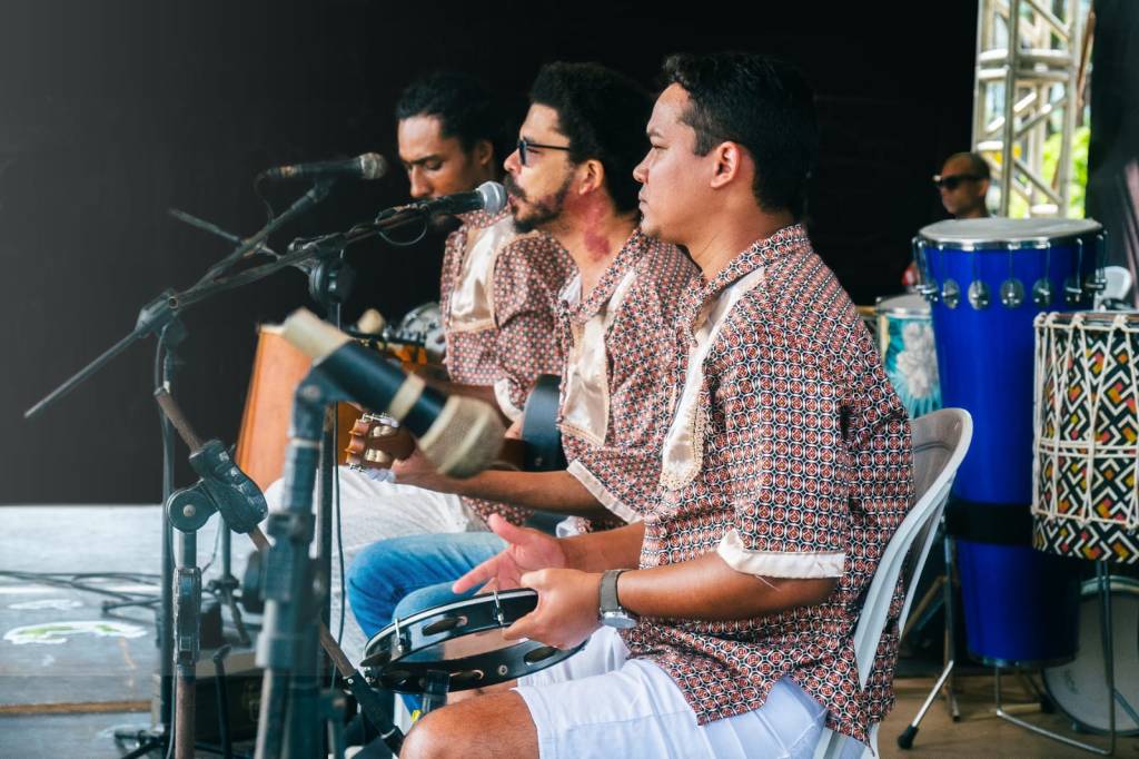 Terreiro de Oyó leva o samba dos terreiros ao pátio do&nbsp;CCVM