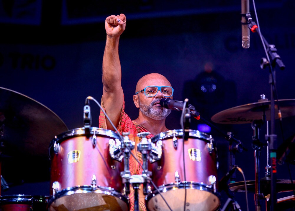 Bumbaroots, show de George Gomes, celebra o Dia Nacional do Reggae no&nbsp;CCVM