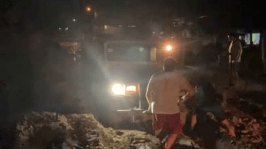 Travessia difícil: vídeo mostra veículos atolados em estrada de Barreirinhas, no&nbsp;MA