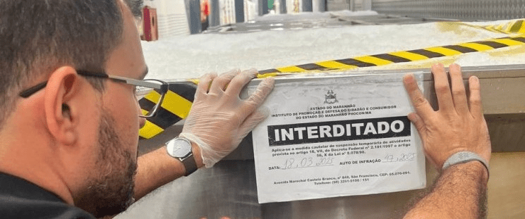 Supermercado Mateus do Renascença tem setores interditados por irregularidades&nbsp;sanitárias