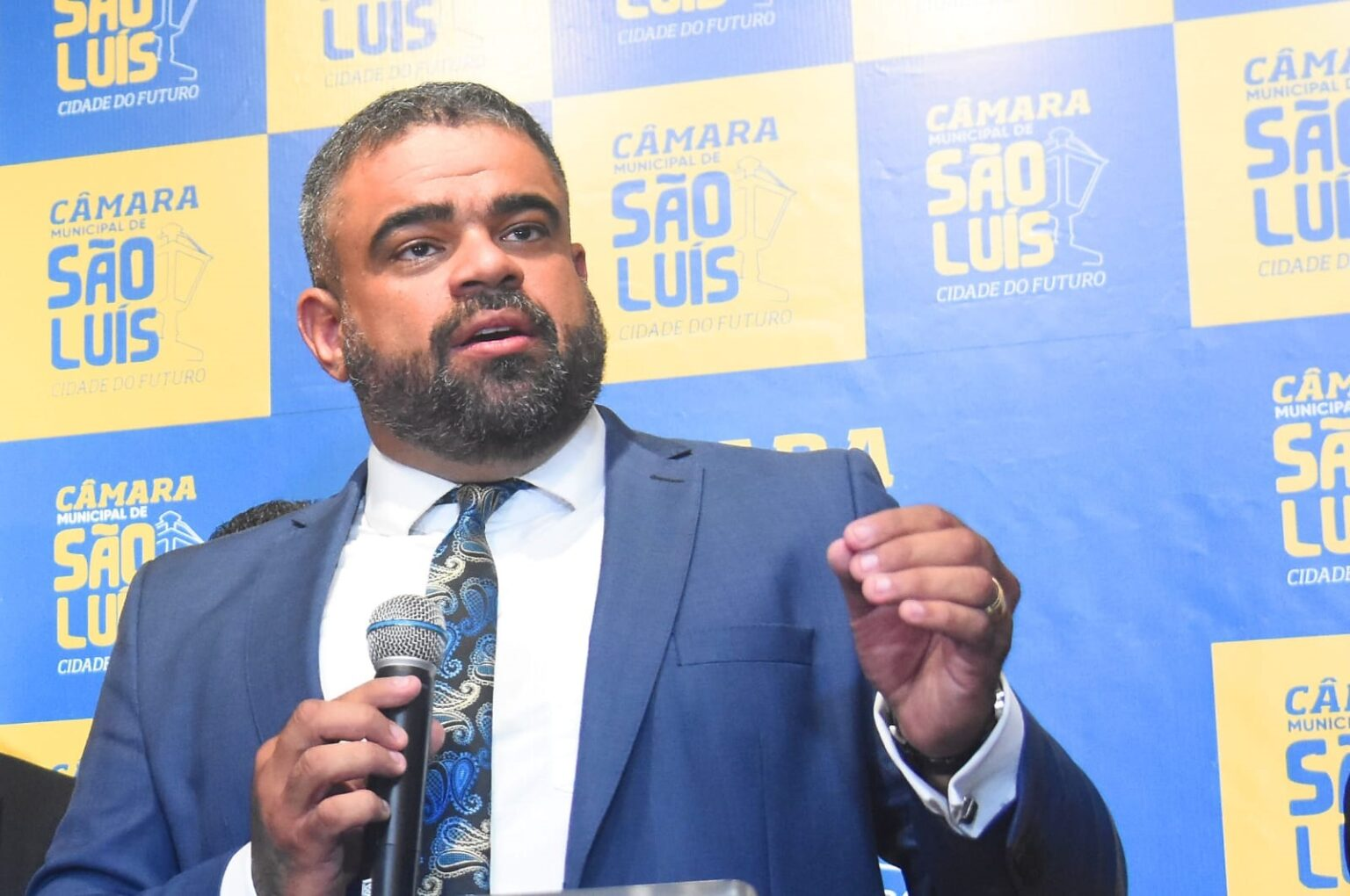 STJ mantém suspensas investigações contra presidente da Câmara de São Luís