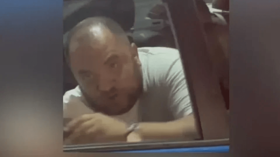 Bolsonarista é preso após atropelar grupo em festa no Rio em discussão&nbsp;política