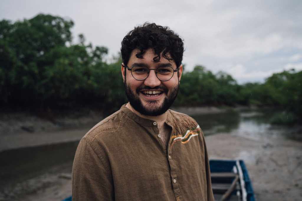 De surpresa, Marcos Lamy lança “Mulecagem”, música inédita de seu novo álbum de&nbsp;estúdio