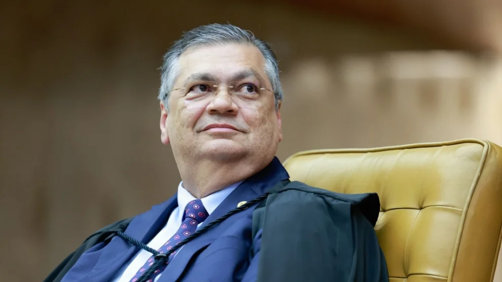 Flávio Dino se declara impedido em processo da Vale no STF