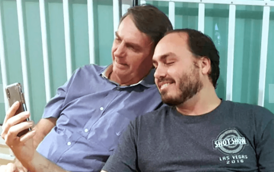 PF aponta Bolsonaro e filho como líderes de esquema clandestino na&nbsp;Abin