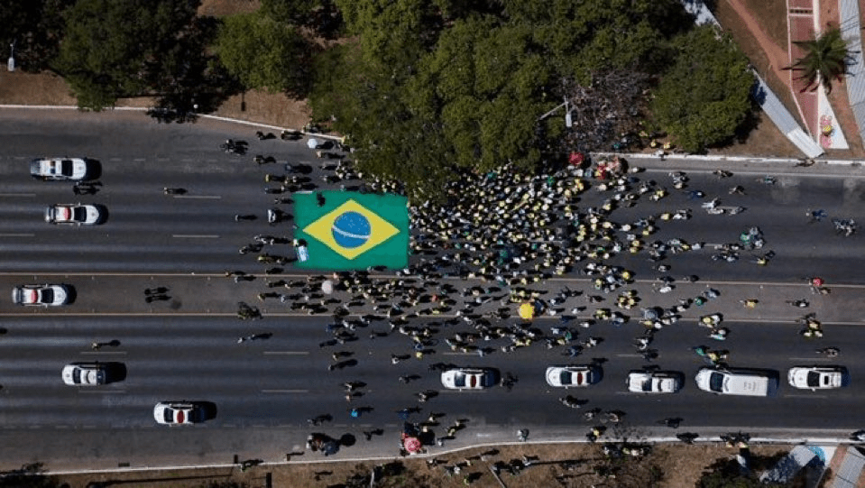 Promessa de “Brasil parado” vira protesto morno: bolsonarismo falha em mobilizar após&nbsp;ameaças
