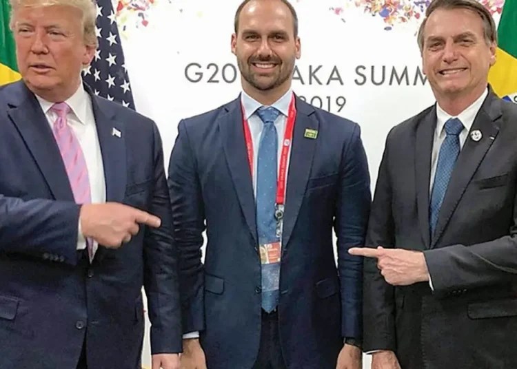 PF indicia Bolsonaro e filho por obstrução de Justiça no inquérito do&nbsp;golpe