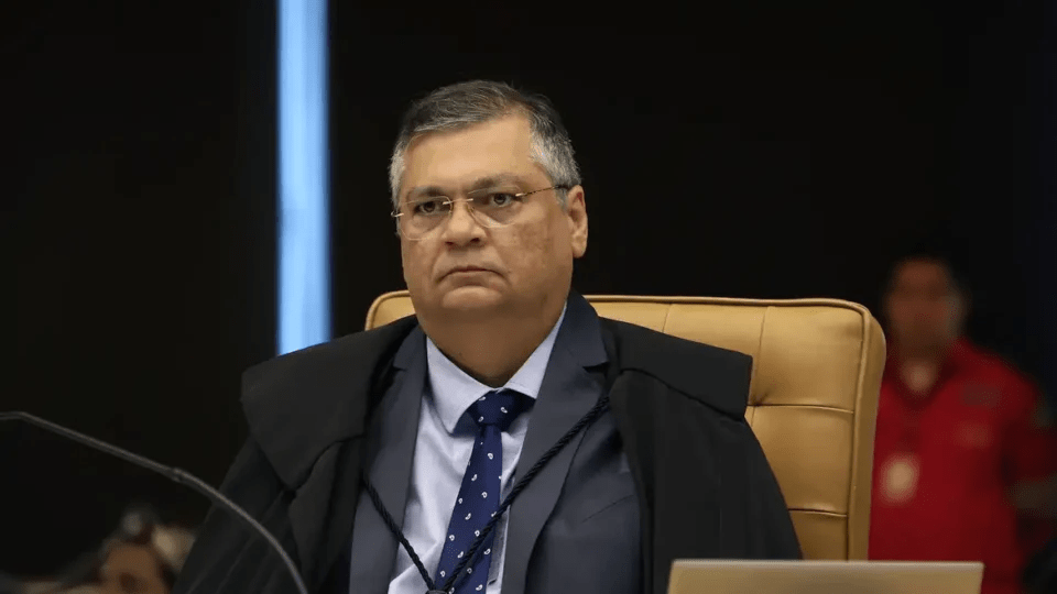 Ministro do STF dá dez dias para TCU detalhar R$ 694 milhões em emendas sem&nbsp;destino