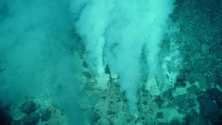 Fontes termais submarinas podem ter originado os primeiros precursores moleculares da&nbsp;vida