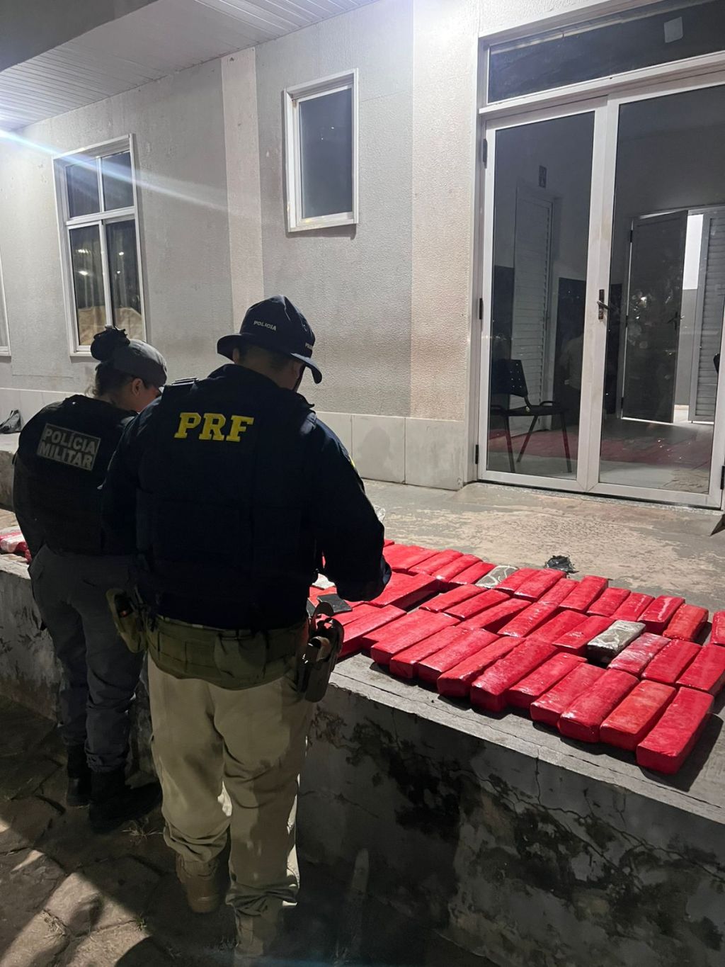 PRF e PMMA apreendem 100 kg de maconha na BR-316 em&nbsp;Bacabal
