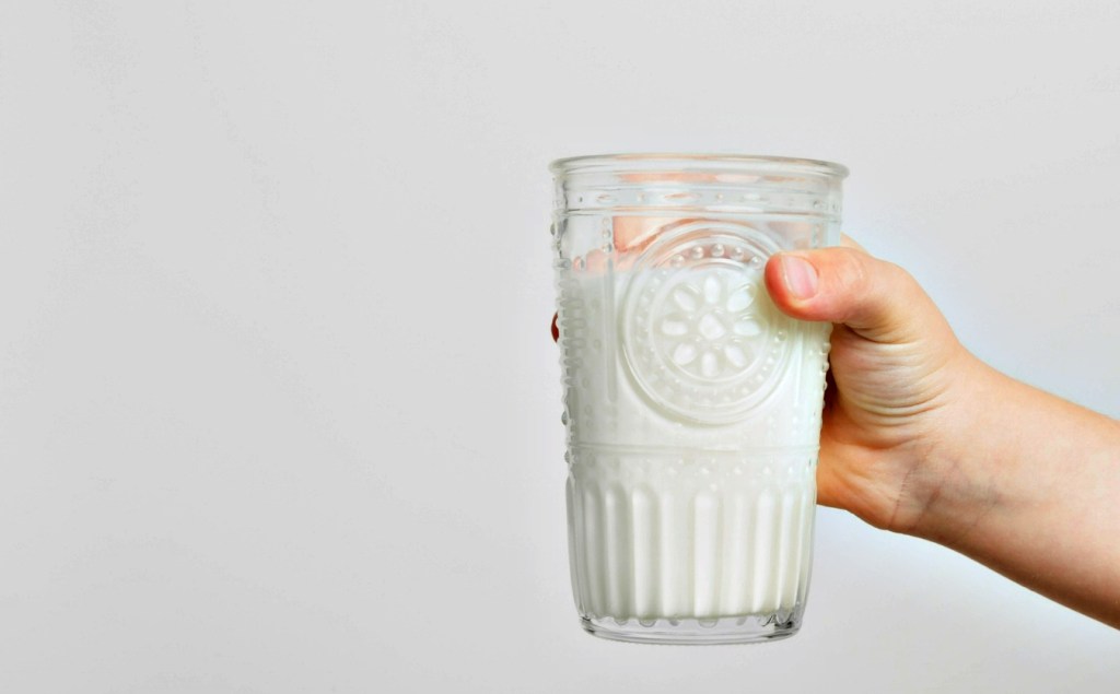 O consumo de leite pode influenciar nas suas alergias&nbsp;respiratórias?