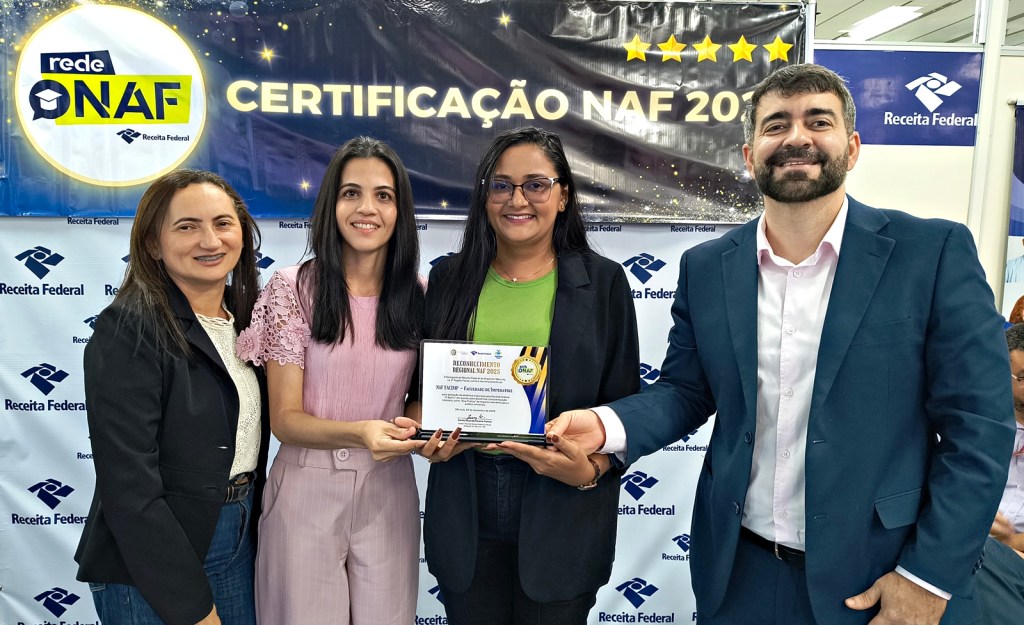 UniFacimp Wyden é homenageado pela Receita Federal por boas práticas voltadas à comunidade 