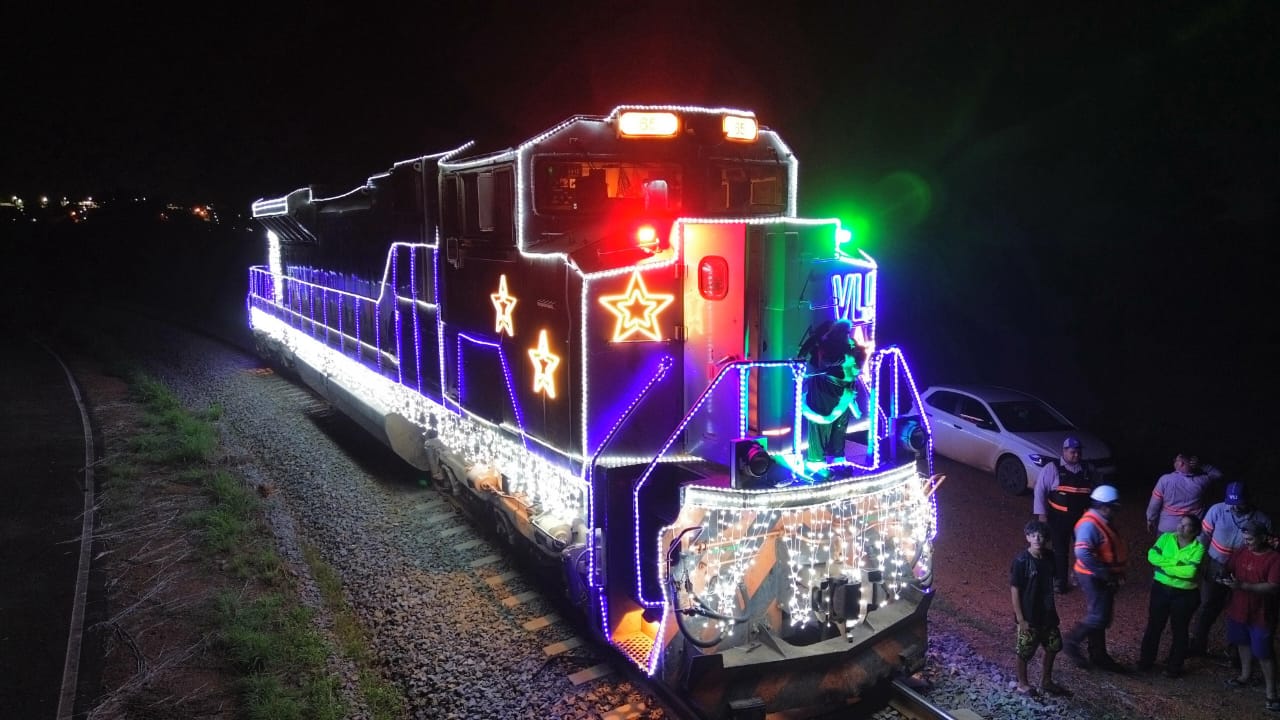 Maranhão oferece espetáculo gratuito para toda a família com a passagem do trem natalino da VLI