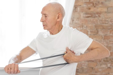 Critério mais rigoroso para diagnóstico da sarcopenia melhora prevenção