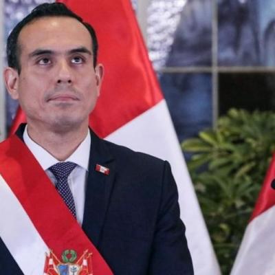 Peru destitui terceiro presidente em quatro meses e aprofunda crise&nbsp;política