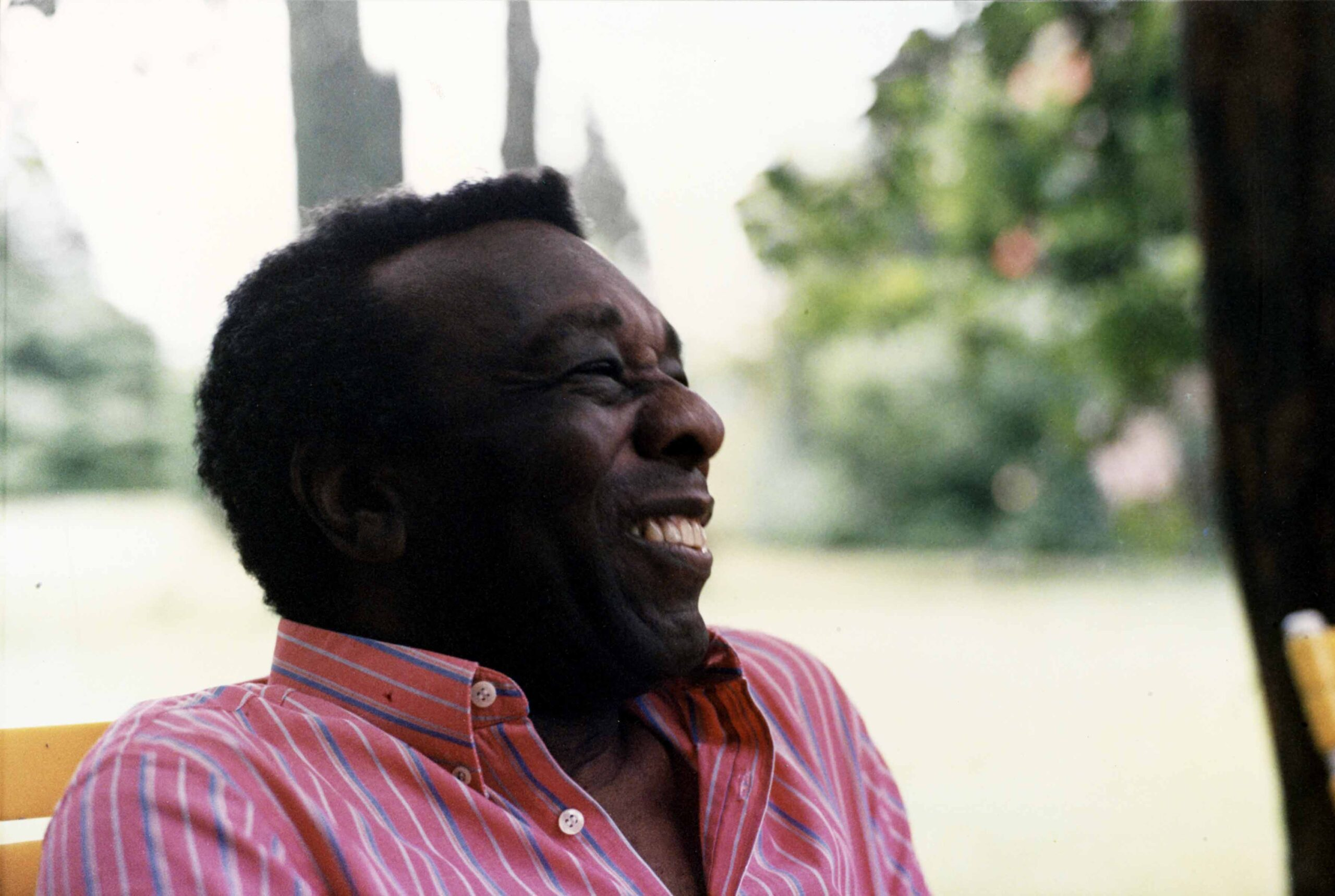 Milton Santos, 100 anos: O Exilado que Mapeou a Desigualdade do Mundo