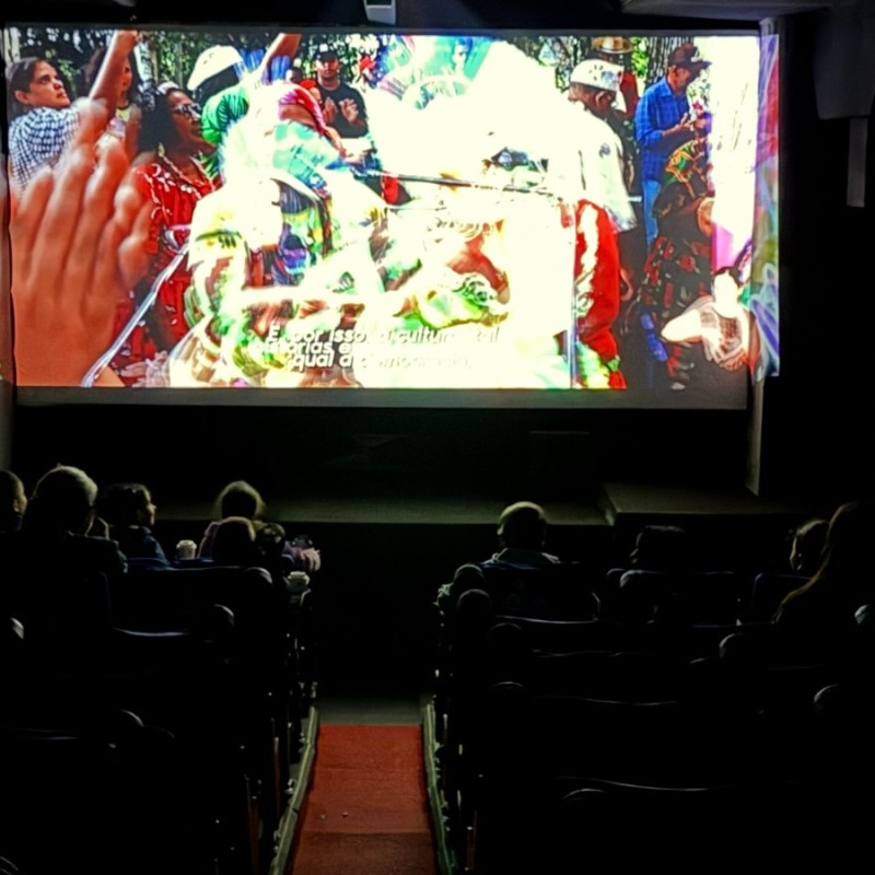 Cinema sobre rodas leva sessão gratuita a Presidente&nbsp;Sarney
