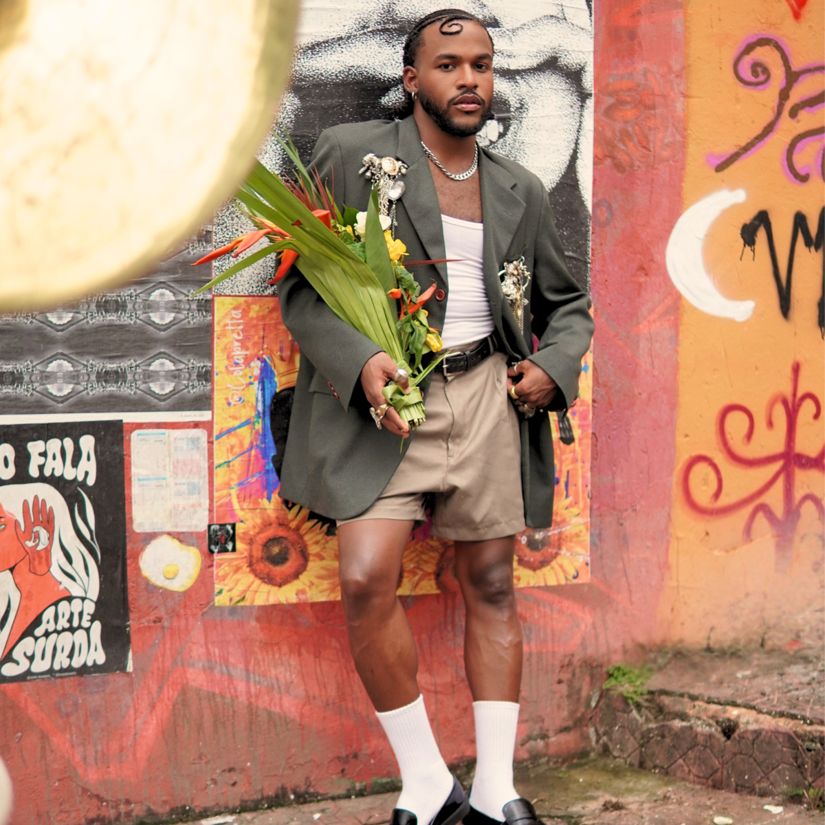 Seu Garrê lança ‘Todas as Rosas Que Você Me Deu’, primeiro single autoral, no dia 12 de&nbsp;junho