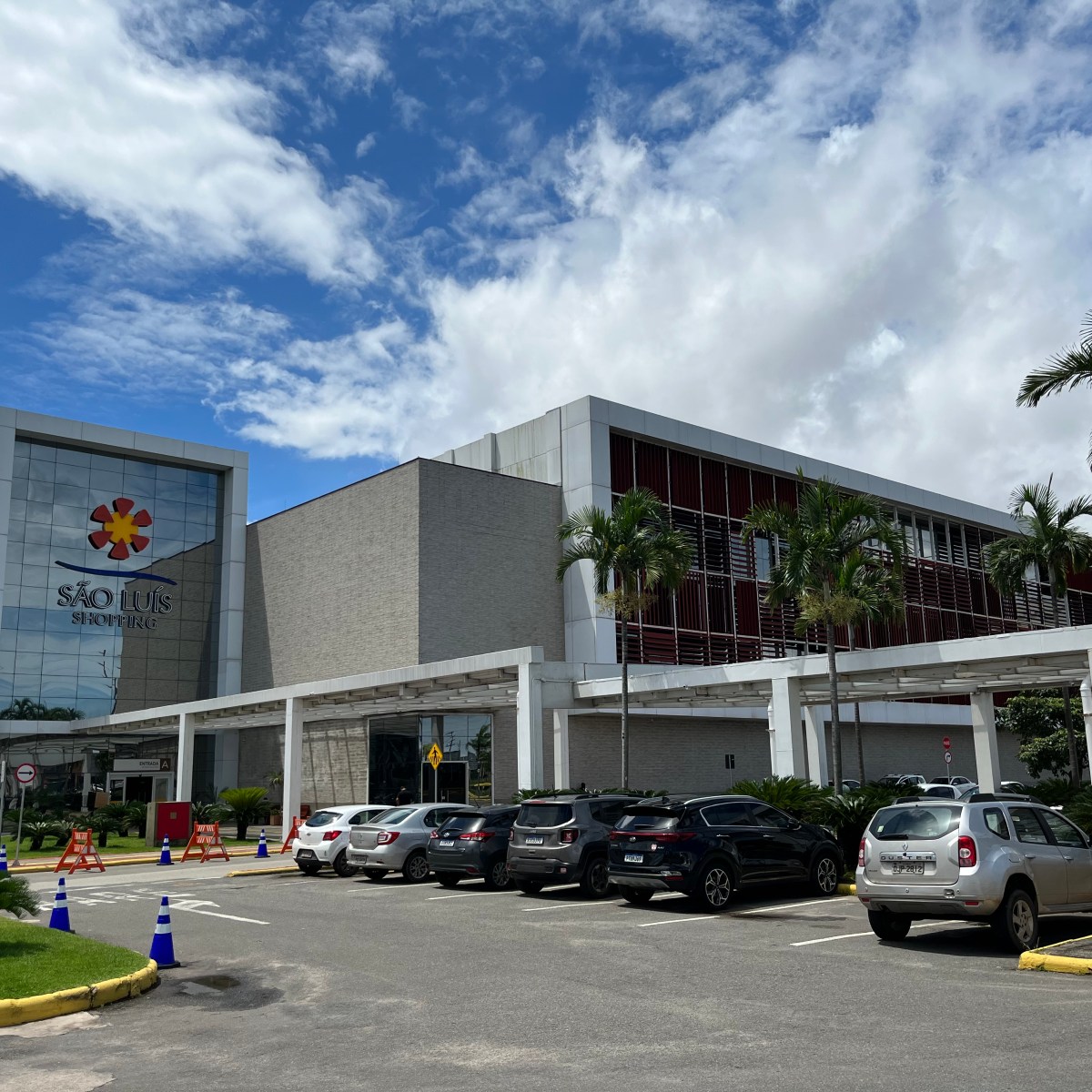 São Luís Shopping participa da Julho Black Brasil 2026 e sorteia carros elétricos BYD Dolphin&nbsp;Mini