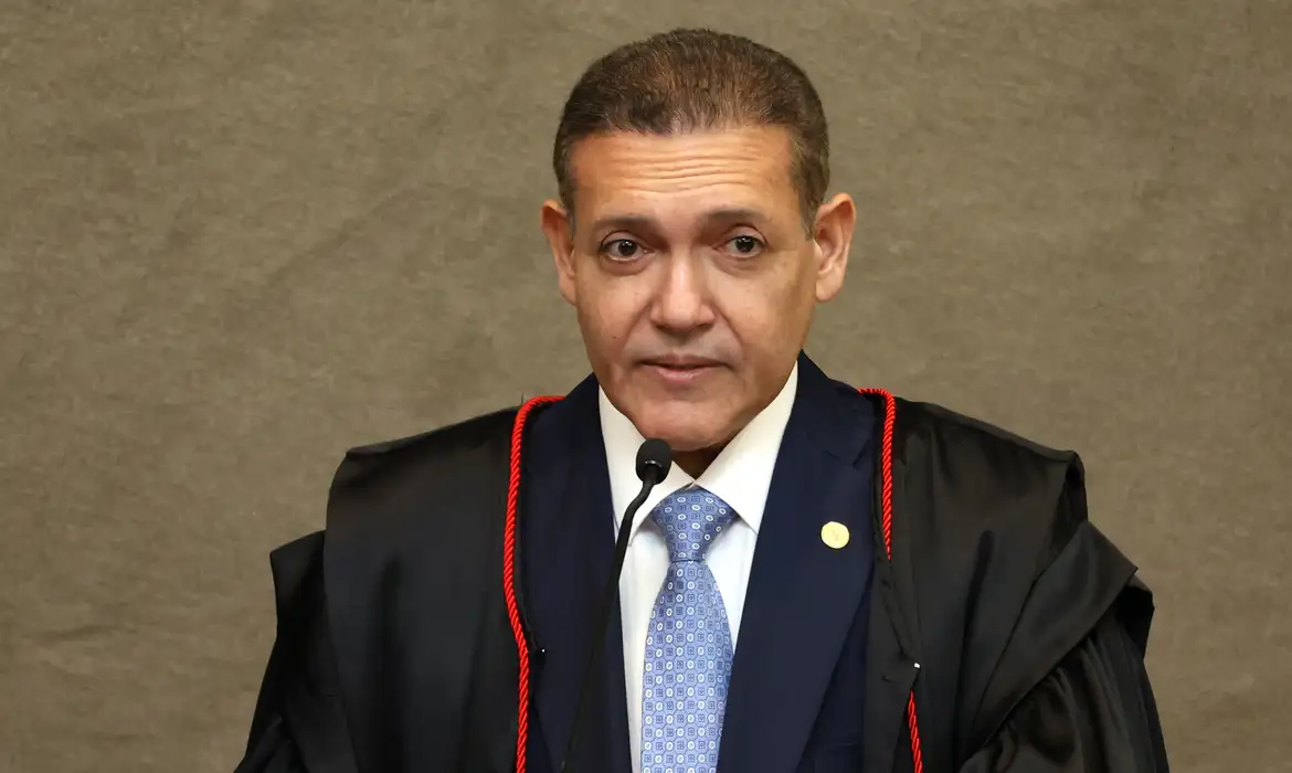 TSE suspende circulação de jornal do Sindipetro